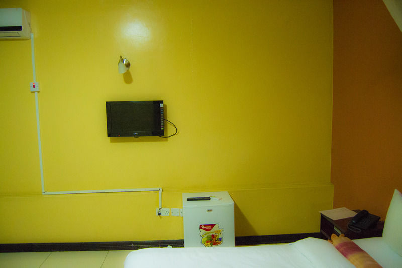 Royal City Dubai Complex Kisumu Exterior photo