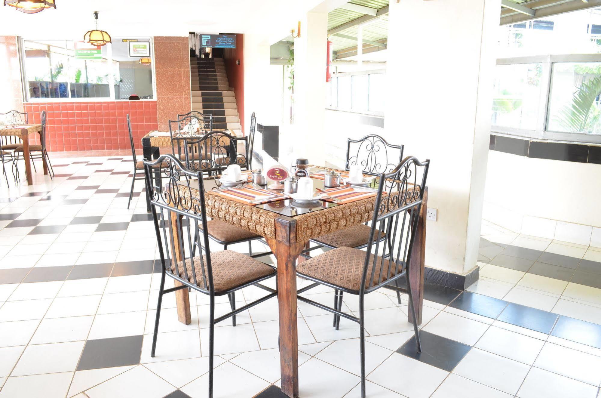 Royal City Dubai Complex Kisumu Exterior photo